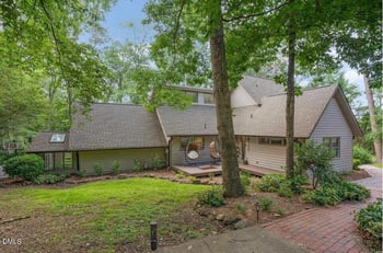 1525 Arboretum Dr, Chapel Hill, NC 27517