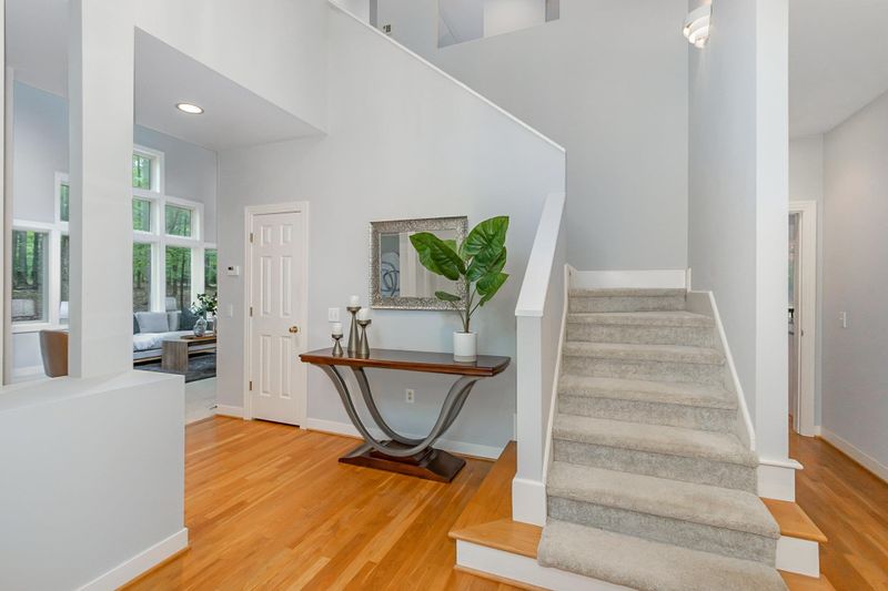 1525 Meadow Wind Ln, Hillsborough, NC 27278
