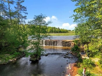 15258 Taylors Mill Rd, Zebulon, NC 27597