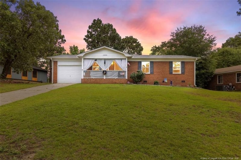 1526 Argon Ave, Fayetteville, NC 28311