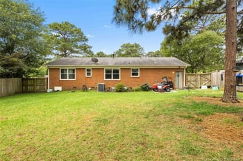 1526 Argon Ave, Fayetteville, NC 28311
