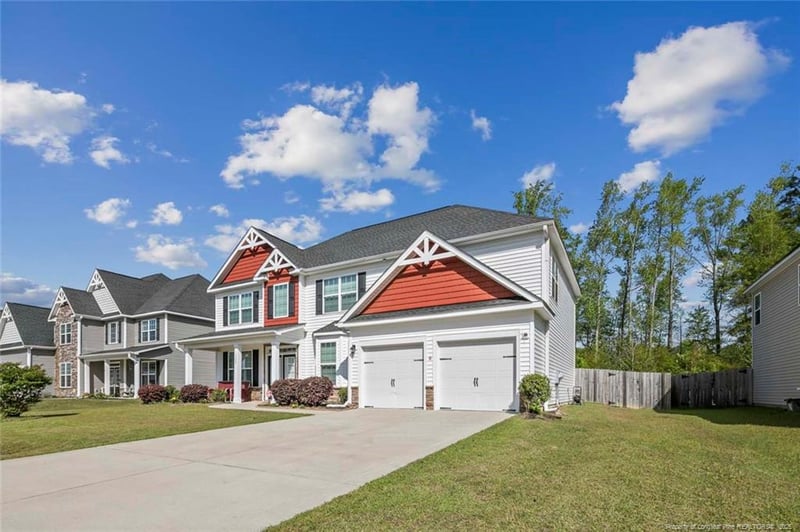 1526 Elk Run Dr, Fayetteville, NC 28312