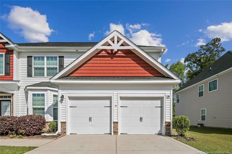 1526 Elk Run Dr, Fayetteville, NC 28312
