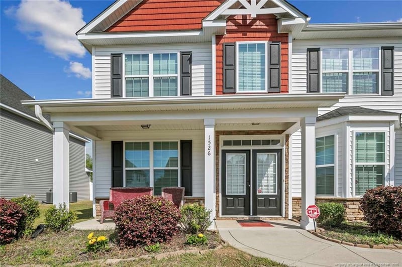 1526 Elk Run Dr, Fayetteville, NC 28312