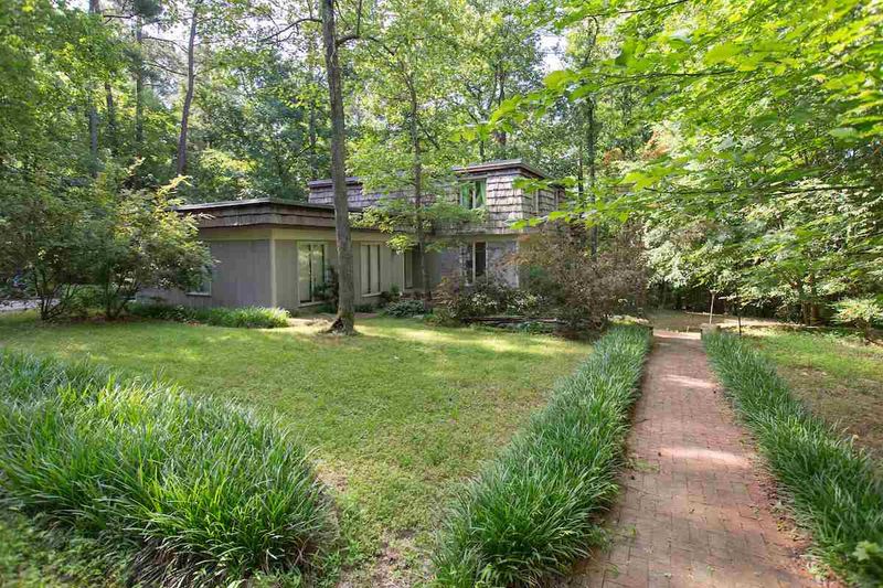 1526 Sedwick Rd, Durham, NC 27713