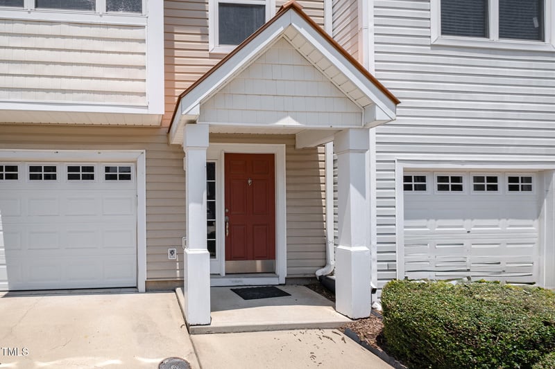 1527 Haywards Heath Ln, Apex, NC 27502