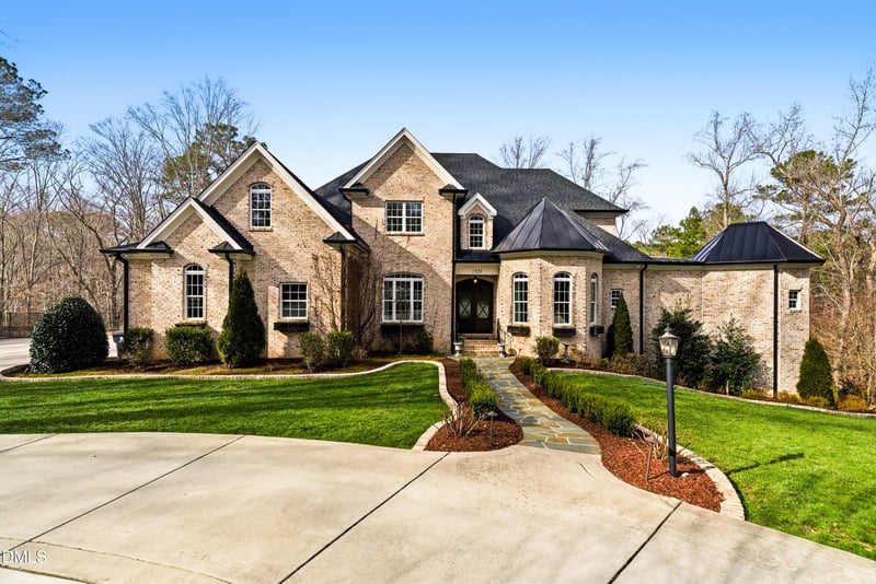 1528 Eglantyne Ct, Raleigh, NC 27613