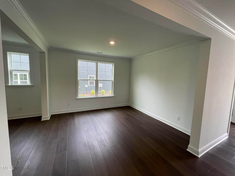 1528 Goldfinch Perch Ln, Knightdale, NC 27545