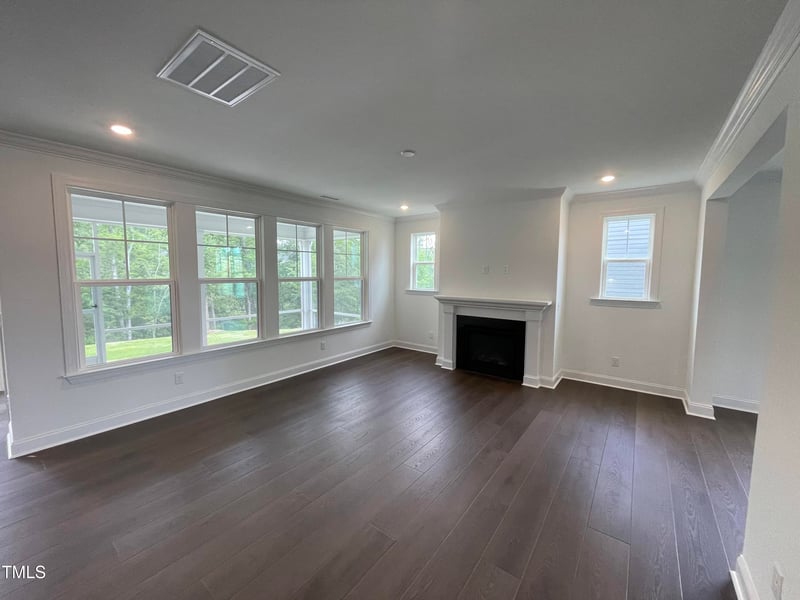 1528 Goldfinch Perch Ln, Knightdale, NC 27545