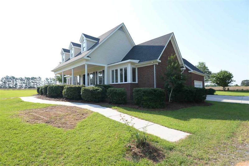 1529 Aquilla Rd, Benson, NC 27504