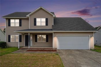 1529 Belews Creek Ln, Fayetteville, NC 28312