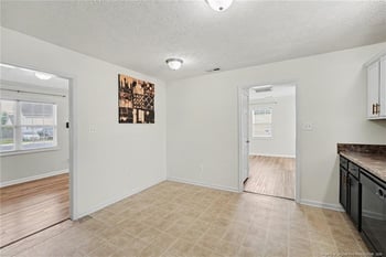 1529 Belews Creek Ln, Fayetteville, NC 28312