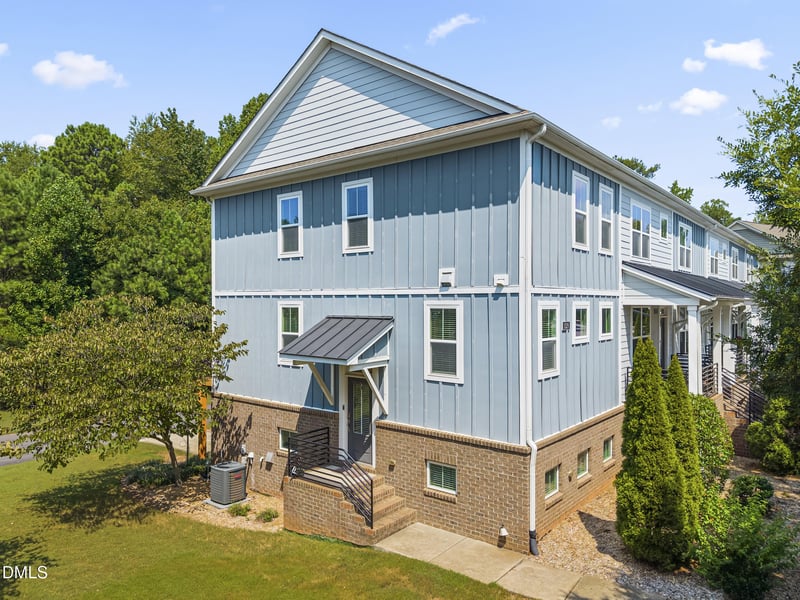 1529 Crafton Way, Raleigh, NC 27607