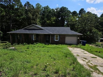 1529 Diamond Rd, Fayetteville, NC 28311
