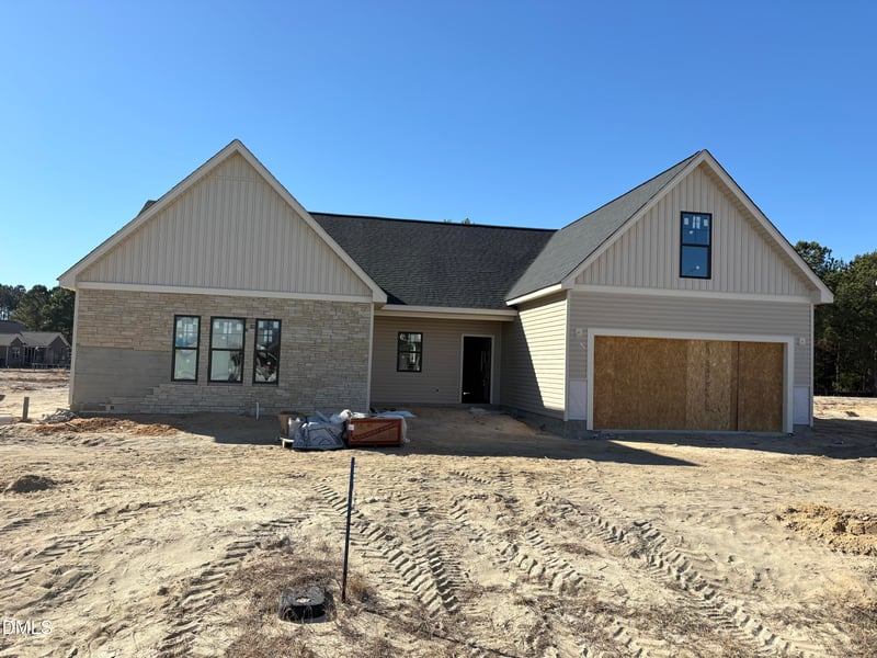 1529 Eastbay Dr, Fayetteville, NC 28312