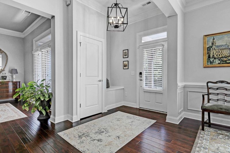 1529 Fullerton Pl, Raleigh, NC 27607