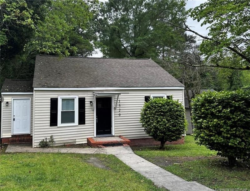 1529 Lacy St, Fayetteville, NC 28305
