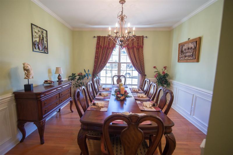 1529 Lindenberg Sq, Wake Forest, NC 27587