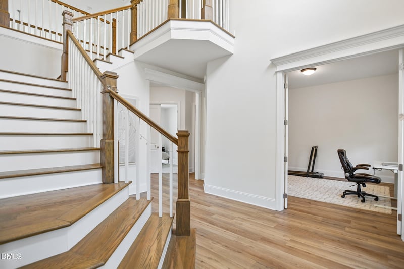 1529 Meadows Bank Way, Raleigh, NC 27603