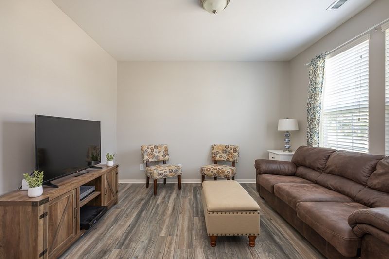 1529 The Arts Dr, Raleigh, NC 27603
