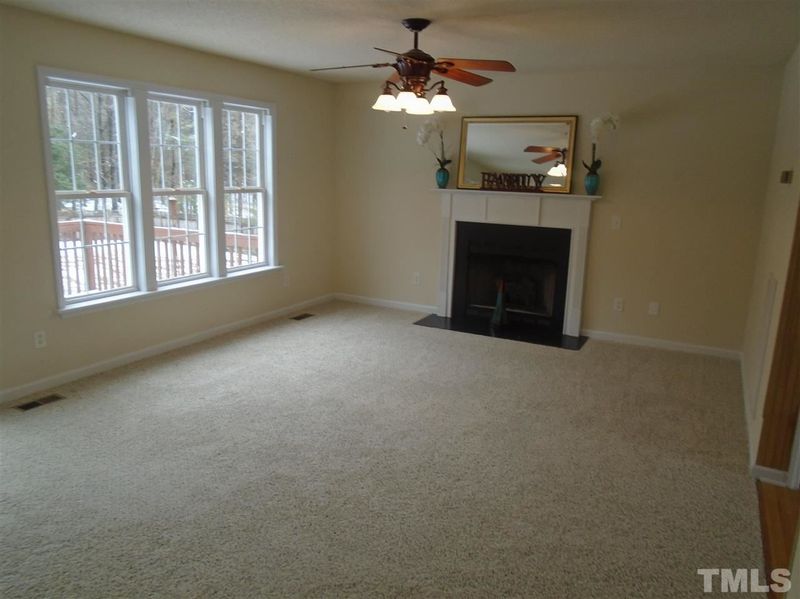 153 Allie Dr, Garner, NC 27529