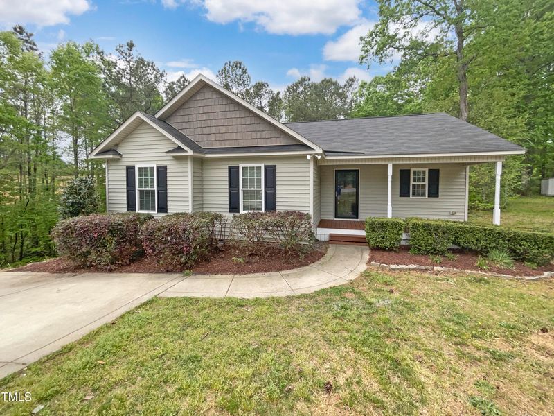 153 Apple Ct, Clayton, NC 27527