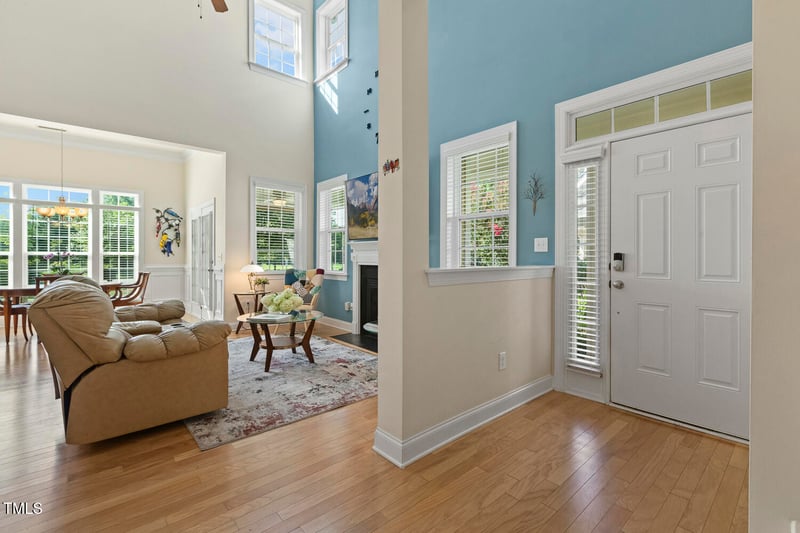 153 Coffee Bluff Ln, Holly Springs, NC 27540