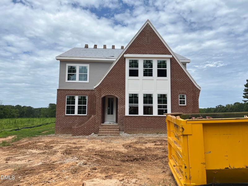 153 Isabelle Valley Dr, Zebulon, NC 27597