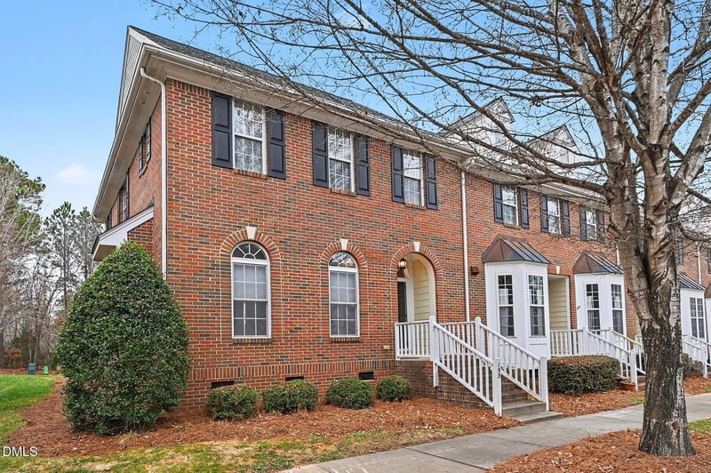 153 Lumina Pl, Holly Springs, NC 27540