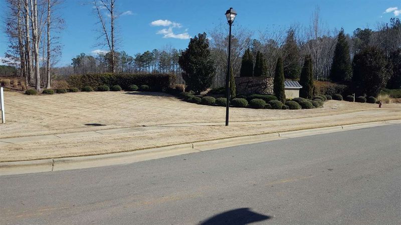 153 Naples Ln #105, Clayton, NC 27527