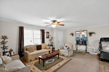 153 Raynor Sands Dr, Dunn, NC 28334