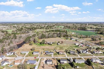 153 Sanidine Ln, Archer Lodge, NC 27527