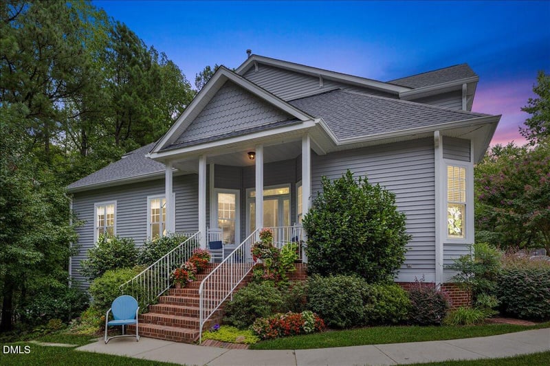 153 Summit Oaks Ln, Holly Springs, NC 27540