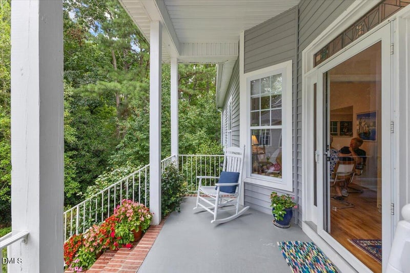 153 Summit Oaks Ln, Holly Springs, NC 27540