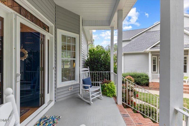 153 Summit Oaks Ln, Holly Springs, NC 27540