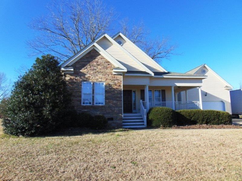 153 Topsail Dr, Angier, NC 27501
