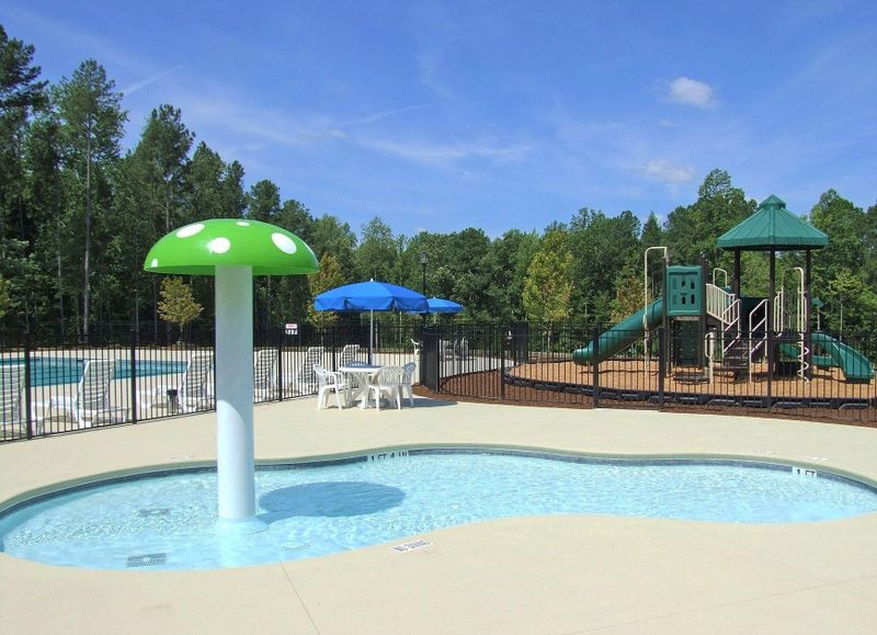 153 Verona Dr, Clayton, NC 27527