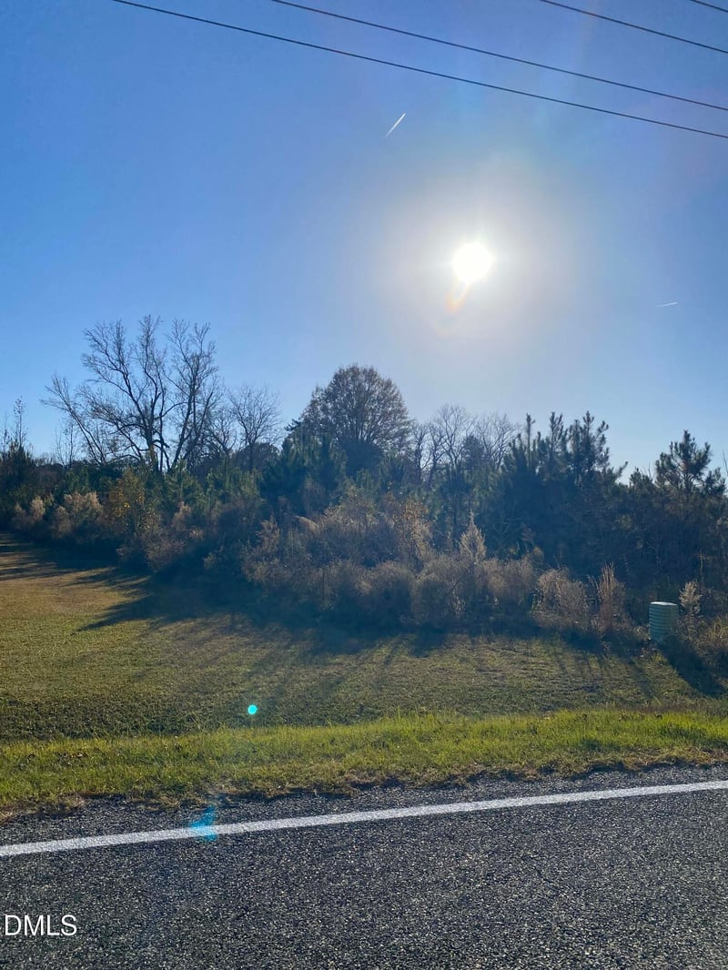 1530 Clark Rd, Lillington, NC 27546