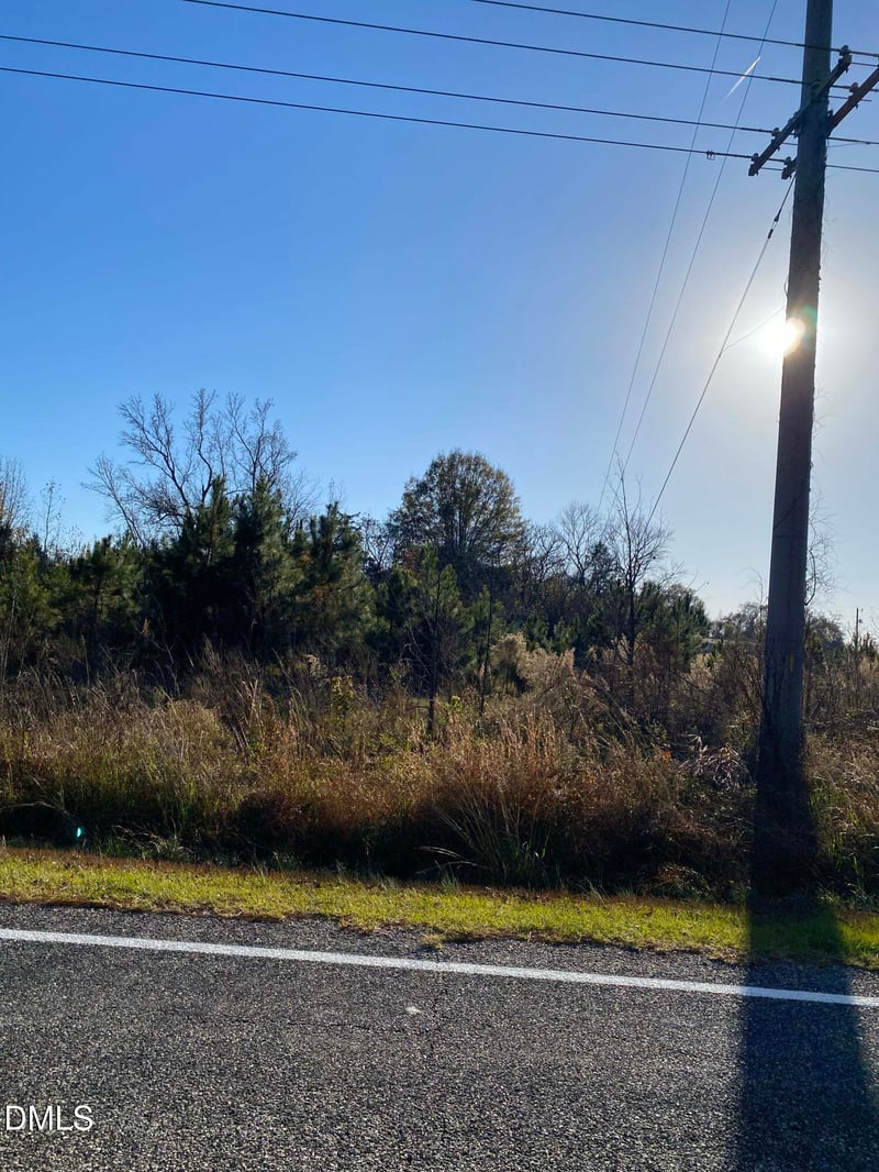 1530 Clark Rd, Lillington, NC 27546