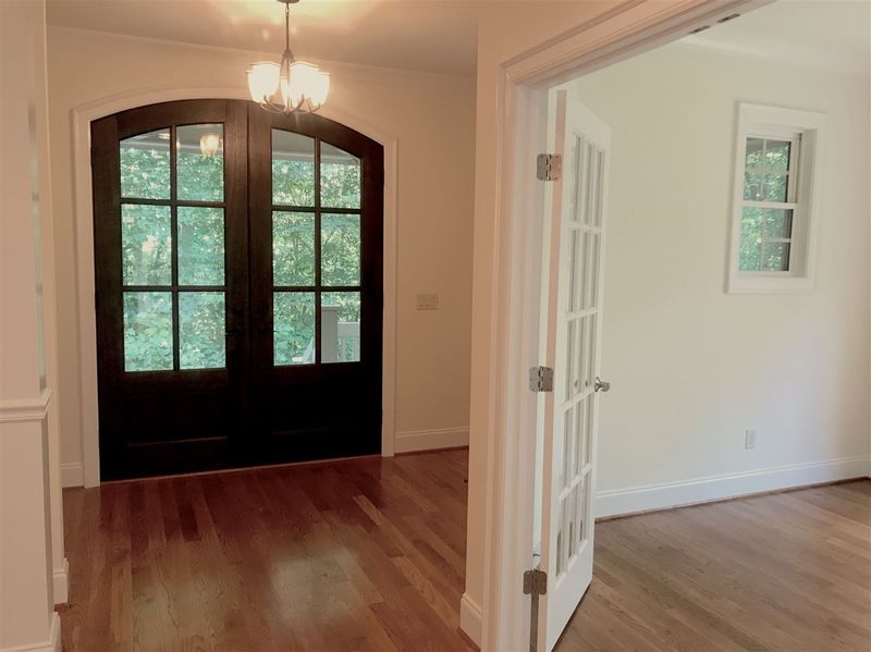 1530 Mill Valley Rd, Chapel Hill, NC 27516