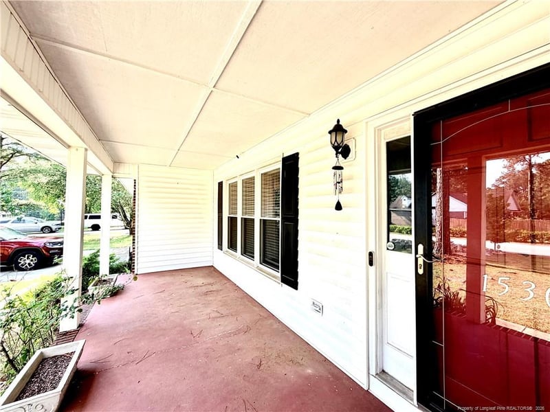 1530 Redbud Dr, Fayetteville, NC 28311