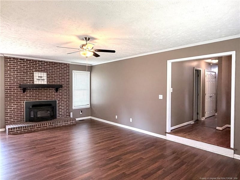 1530 Redbud Dr, Fayetteville, NC 28311