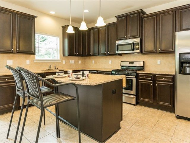 1532 Main Divide Dr, Wake Forest, NC 27587