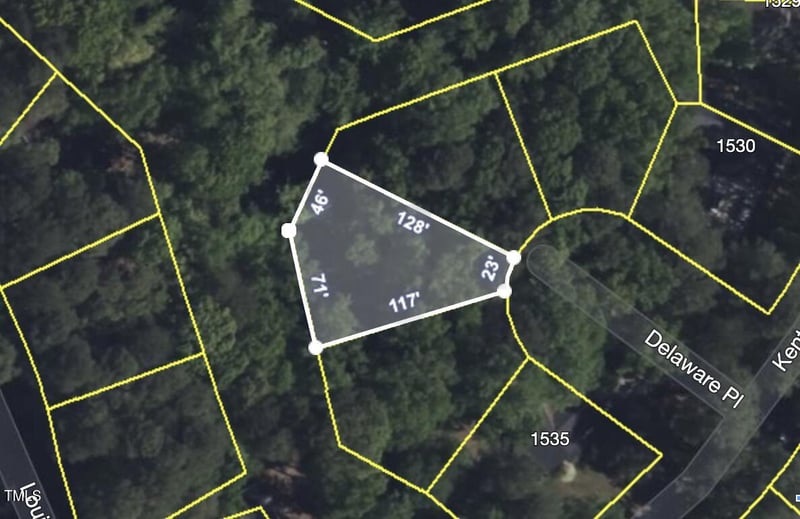 1533 Delaware Pl, Sanford, NC 27330