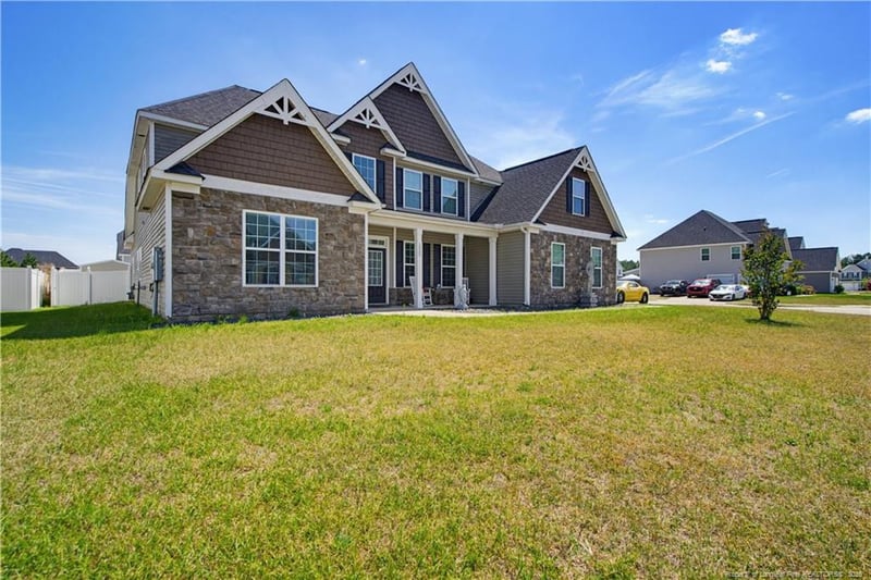 1533 Elk Run Rd, Fayetteville, NC 28312