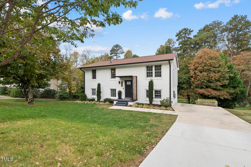 1533 King Charles Rd, Raleigh, NC 27610