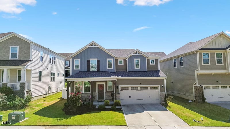 1533 Tinos Overlook Way, Apex, NC 27502