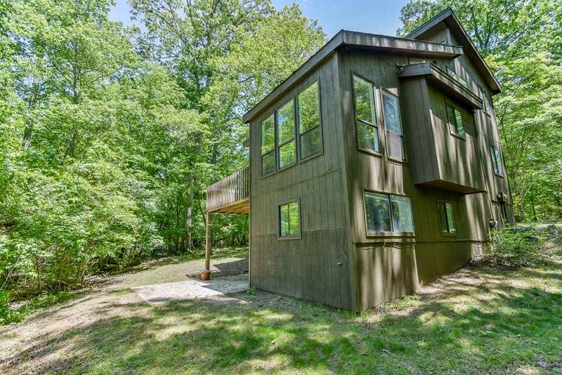 1534 Twisted Oak Dr, Chapel Hill, NC 27516