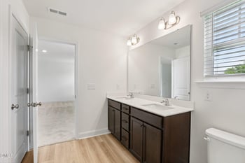 1536 Briar Brook Ln, Zebulon, NC 27597