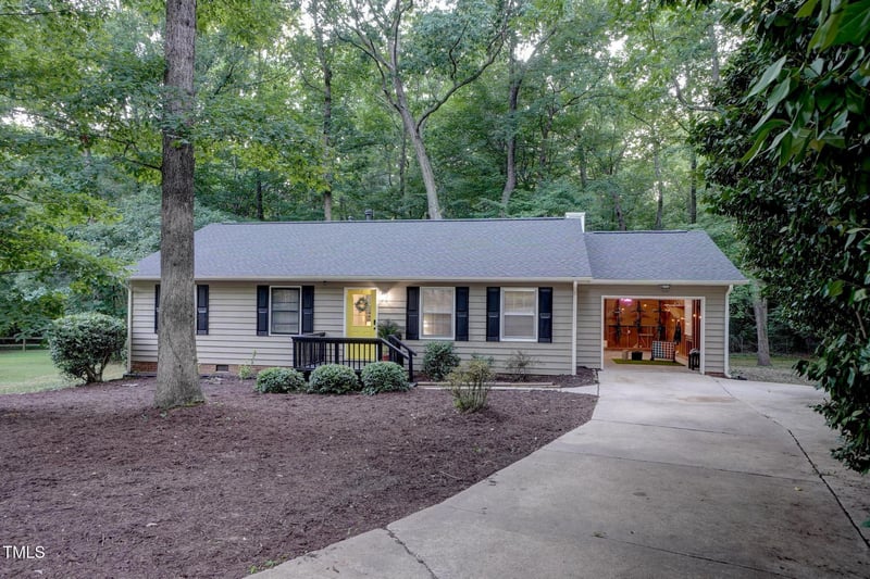 1536 Dirkson Ct, Cary, NC 27511